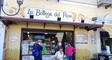 La Bottega Del Pane D'ischia outside