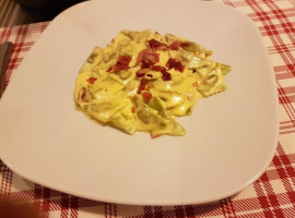 Trattoria Famiglia Conconi food