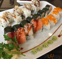 Sushi Il Milione food