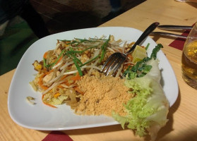 Surin Thailandese food