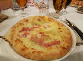 Pizzeria Mulino food