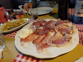 Malga Dal Titti Azienda Agricola Piccinato food