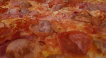 Pizza Volante food