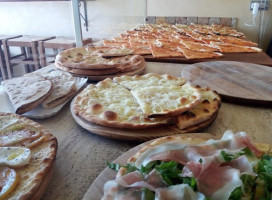 Pizzeria Dal Corvo food