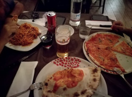 Pizzeria Abruzzese food