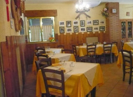 Trattoria Alocco inside