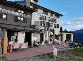 Rifugio Mai Tardi inside