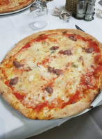 Pizzeria Le Cinque Stelle food