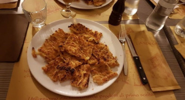 La Rocca Dei Vecchi E Nuovi Sapori food