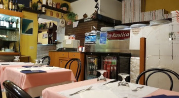 Pizzeria La Rustica food