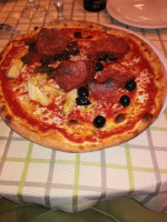 Pizzeria Orientale food