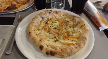 Tatum Hosteria Pizzeria Farinata food