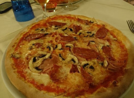 Pizzeria Porto Venere food