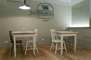 La Burgheria inside