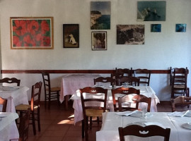 Trattoria Conerello inside