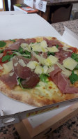 Pizza Pazza food