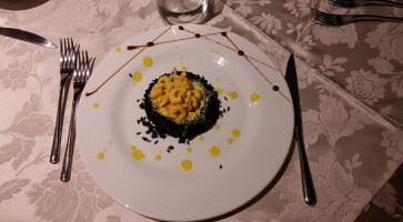 Oltre Il Gusto food