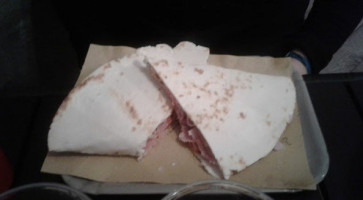 La Piadina Di Tommy food