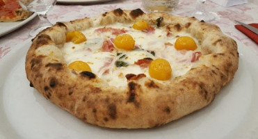 Il Segreto Di Pulcinella Pizzeria food