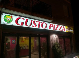 Gusto Pizza Di Belletti Marziana outside