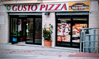 Gusto Pizza Di Belletti Marziana outside