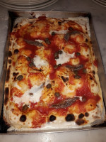 Wm Pizzeria food