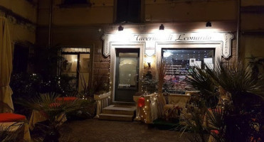 Pizzeria La Taverna Di Leonardo outside