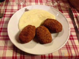 Taverna Moriggi food