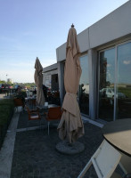 Traffic Nord Romea Caffe inside