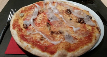 Pizza Leggera Picena food