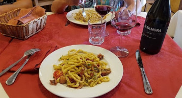 Osteria Vineria A Casa Mia food