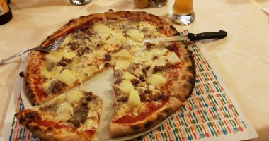 Pizzeria Al Dosso food