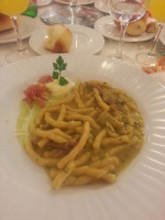 Villa Manzi food