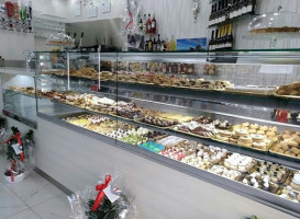 Dolce Vita Pasticceria food