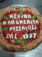 Pizzeria Regina Margherita food