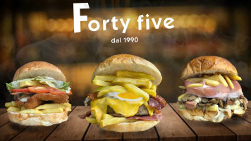 Pub Forty Five food