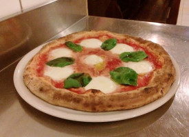 Rosticceria Pizzeria Ciro's food