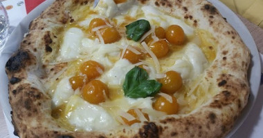 Voglia Di Pizza Di Luigi Cippitelli food