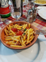 L'antica Taverna food