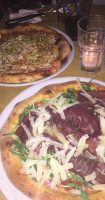 Moplen Pizzeria food