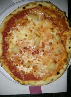 Unduetre Pizza food