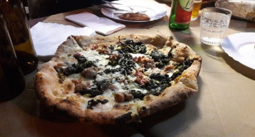 Pizzeria Re Ferdinando food