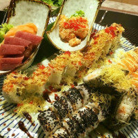 One Sushi food