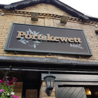 Portskewett Inn outside