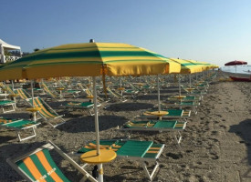 Stabilimento Balneare On The Beach food