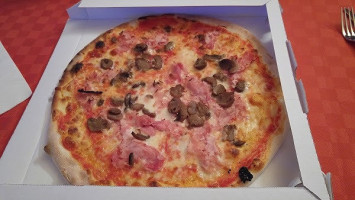 Zio Pizza Giussano food