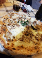 Pizzeria Gennari food