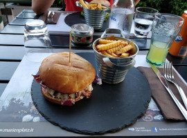 Marienplatz food