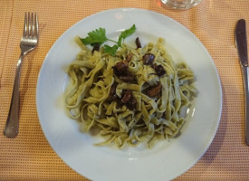 Il Vecchio Castagno food