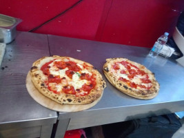 Pizzeria La Bufala Nera food